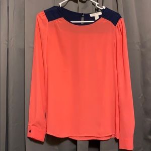 Women’s Top Size Small